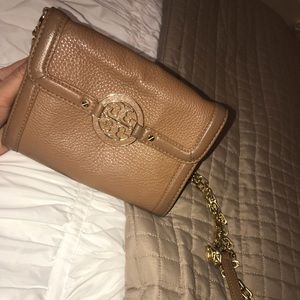 Brand new Tory Burch crossbody purse